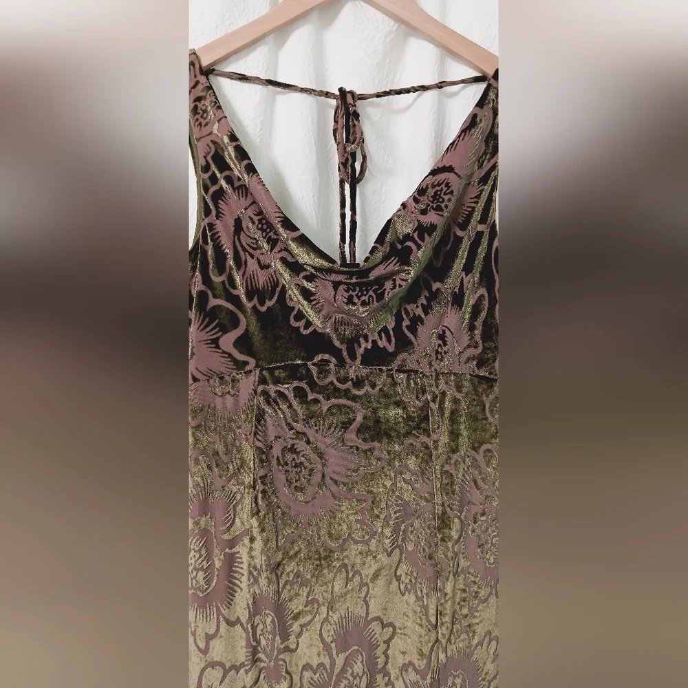 EUC TAYLOR Moss Green Floral Burnout Fall Cowl Neck Maxi Dress Size 6